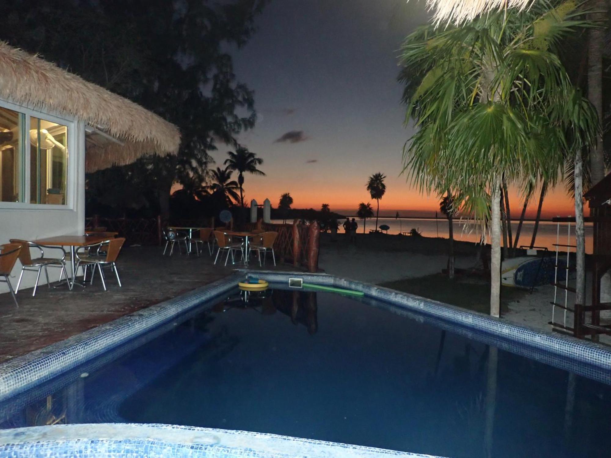 Ikarus Costa Mujeres Eco Lodge Sunset View Канкун Экстерьер фото