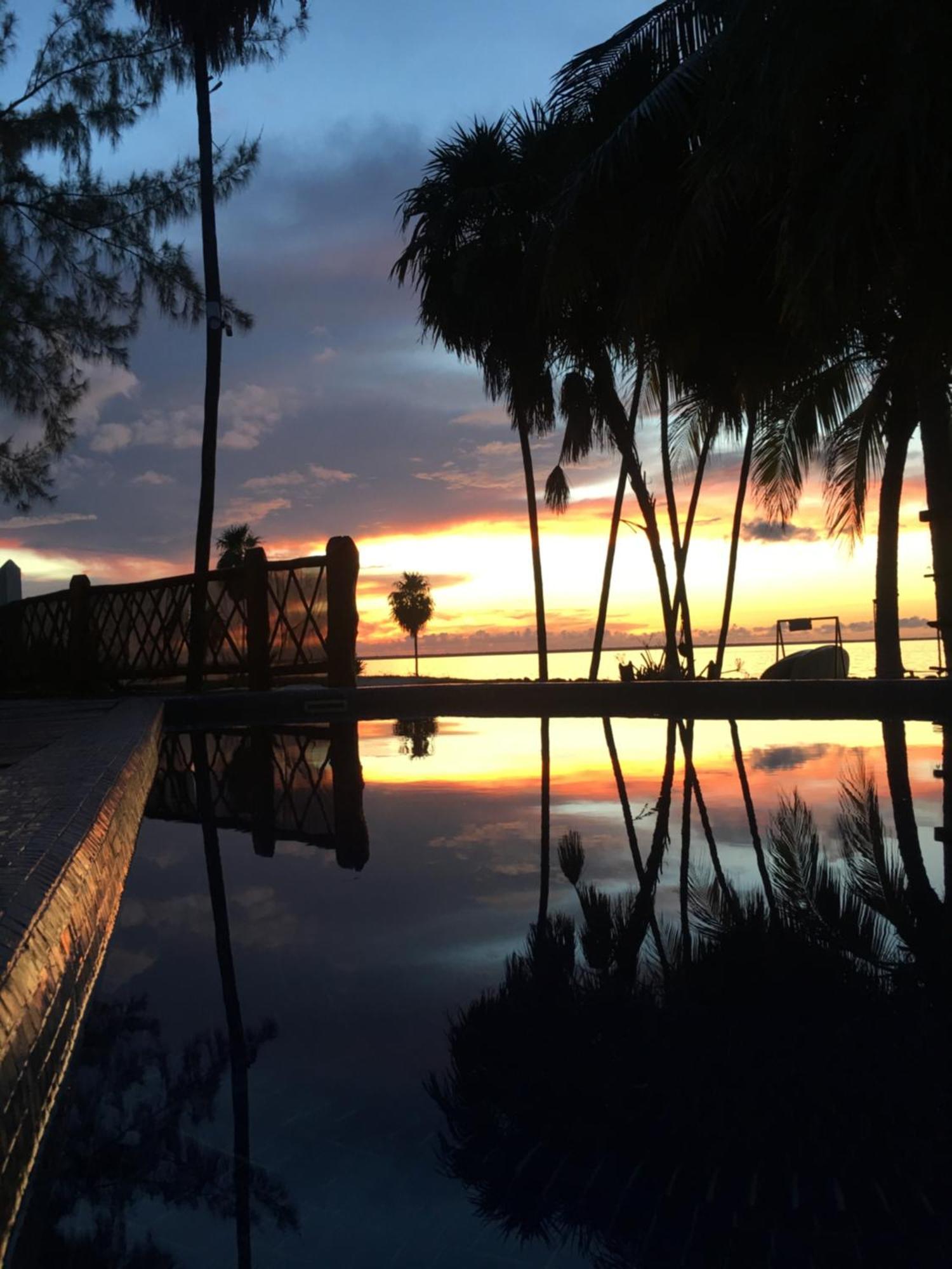 Ikarus Costa Mujeres Eco Lodge Sunset View Канкун Экстерьер фото